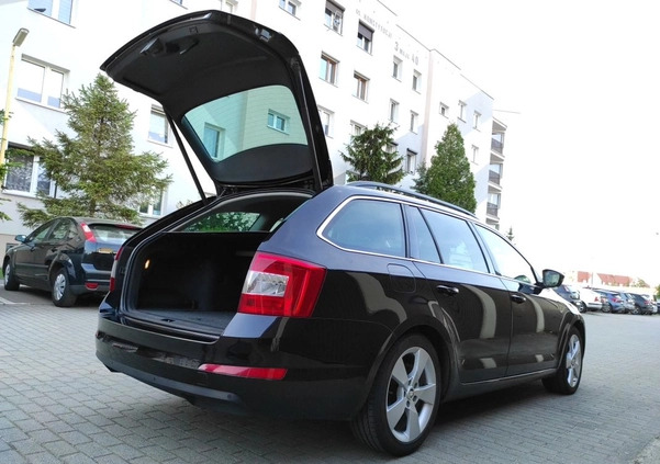 Skoda Octavia cena 38900 przebieg: 275000, rok produkcji 2013 z Jarocin małe 172